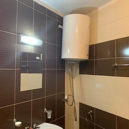 Apartment Апартамент Китен Разполага С Една Спалня,Хол,Баня И Тоалетна,Тераса С Гледка Към Морето.Намира Се На 100М. От Плажа И На 500М.От Автогарата. Kiten (Burgas)