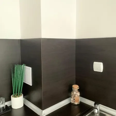 Apartment Апартамент Китен Разполага С Една Спалня,Хол,Баня И Тоалетна,Тераса С Гледка Към Морето.Намира Се На 100М. От Плажа И На 500М.От Автогарата. Kiten (Burgas)