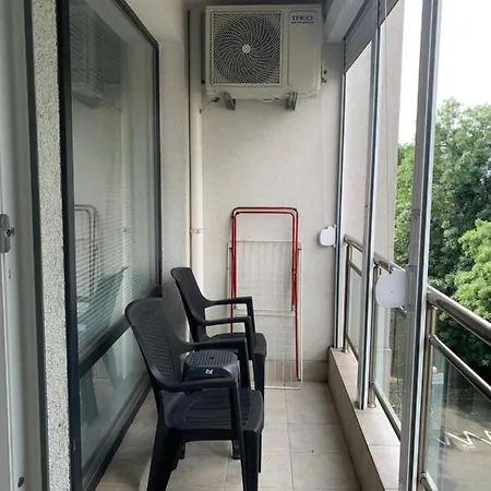 Apartment Апартамент Китен Разполага С Една Спалня,Хол,Баня И Тоалетна,Тераса С Гледка Към Морето.Намира Се На 100М. От Плажа И На 500М.От Автогарата. Kiten (Burgas)